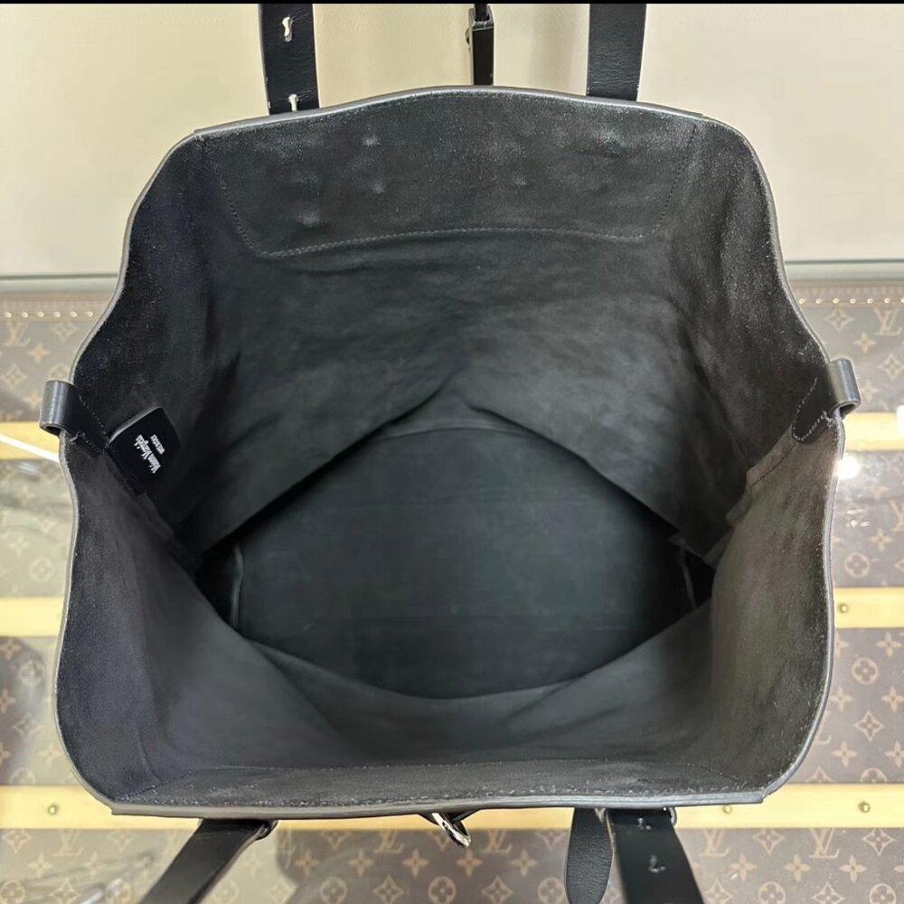 Maison Martin Margiela Suede Tote Bag - Picture 6 of 6